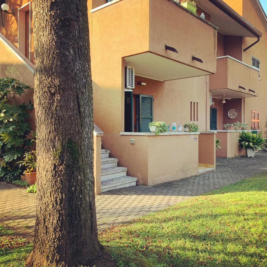 Azur Apartment Сирмионе Екстериор снимка