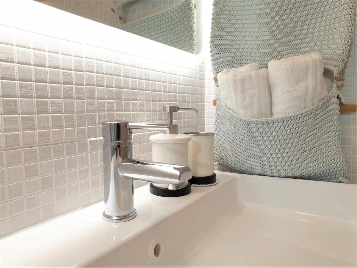 Azur Apartment Сирмионе Екстериор снимка